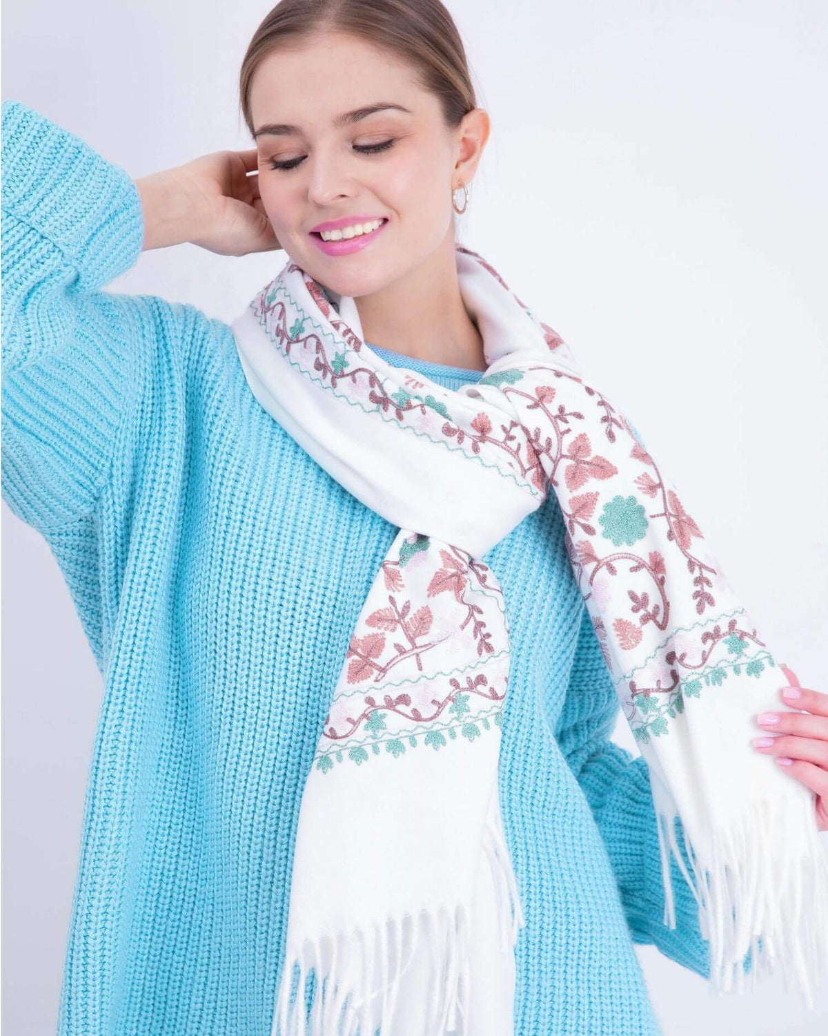 Embroidered cashmere scarf