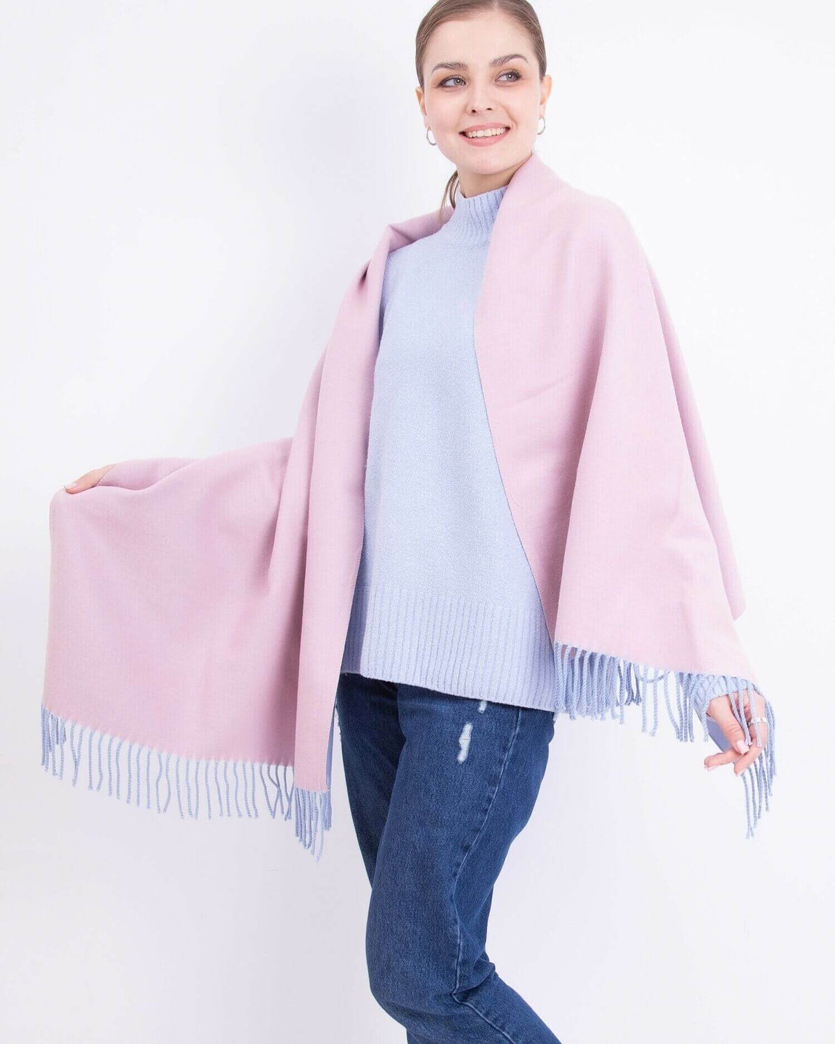 Two-tone cashmere scarf