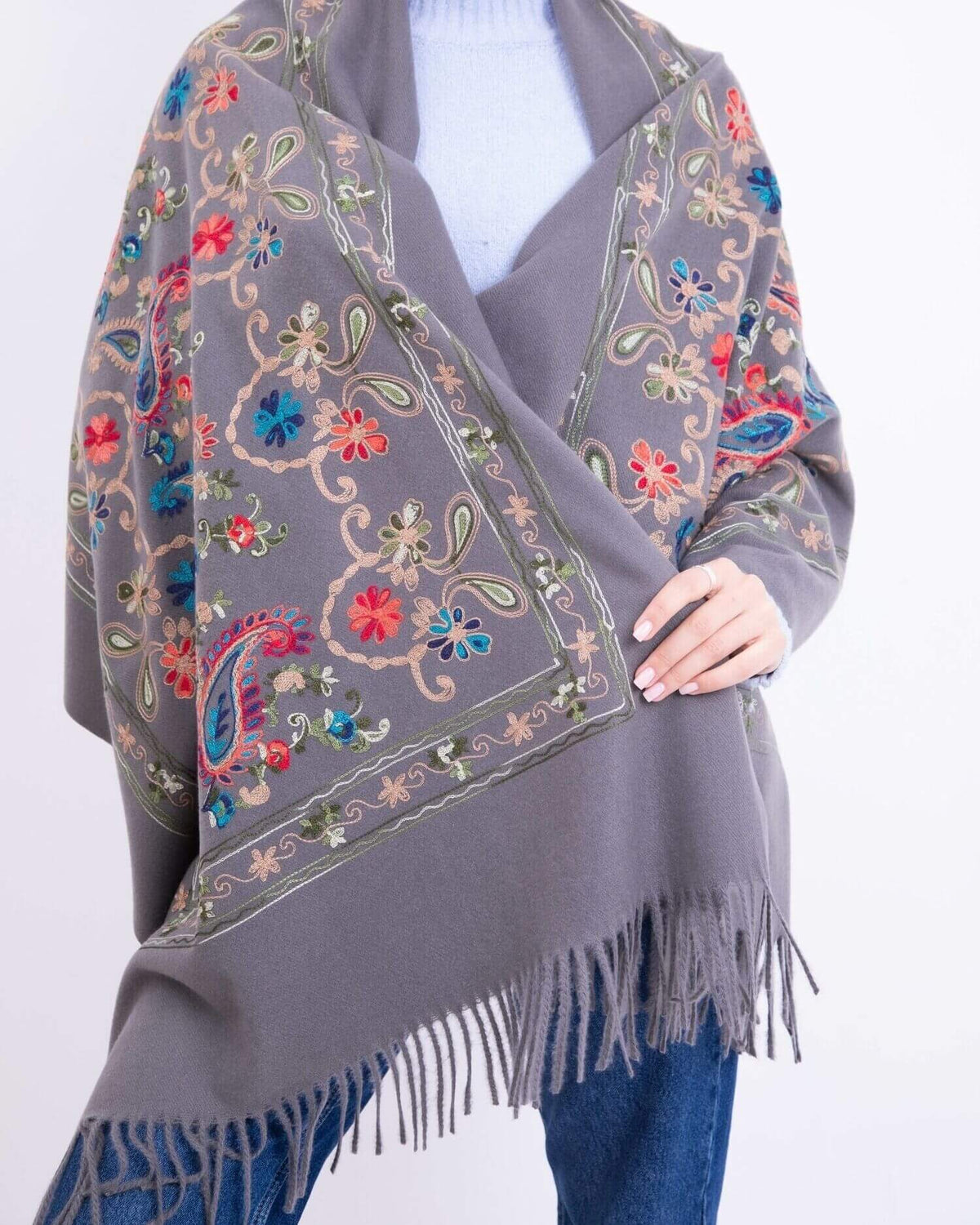 Embroidered cashmere scarf