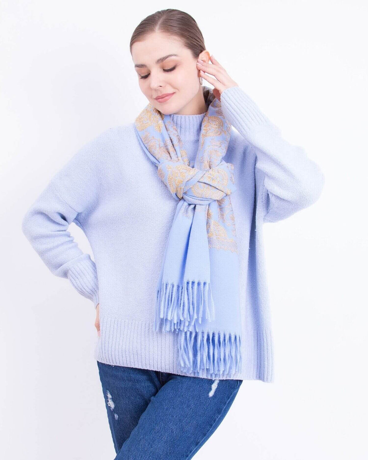 Embroidered cashmere scarf
