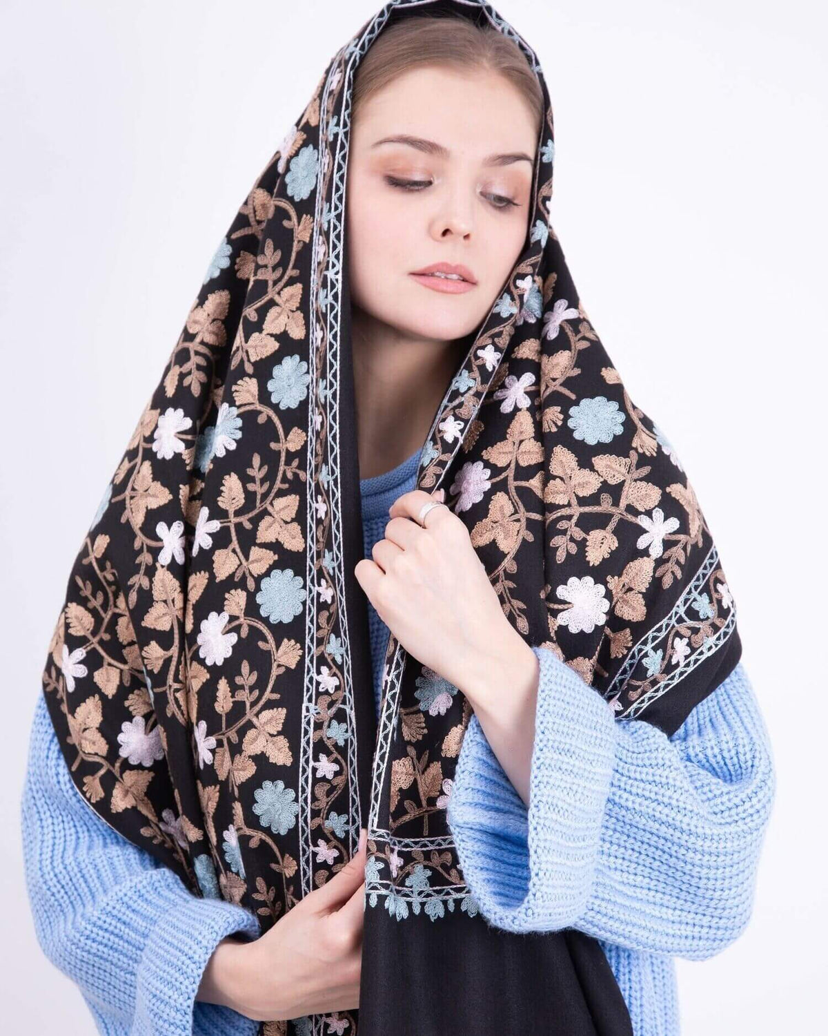 Embroidered cashmere scarf