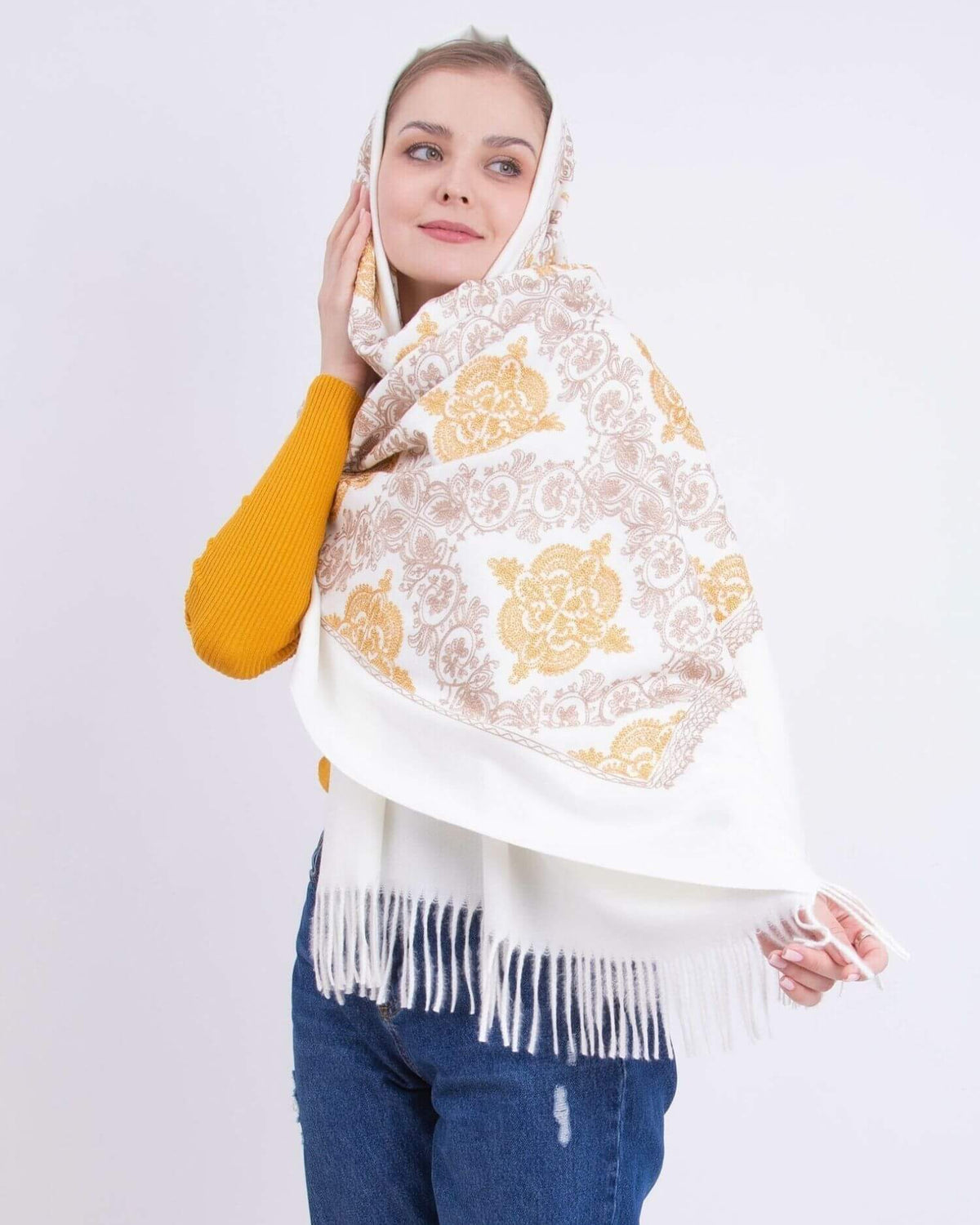 Embroidered cashmere scarf
