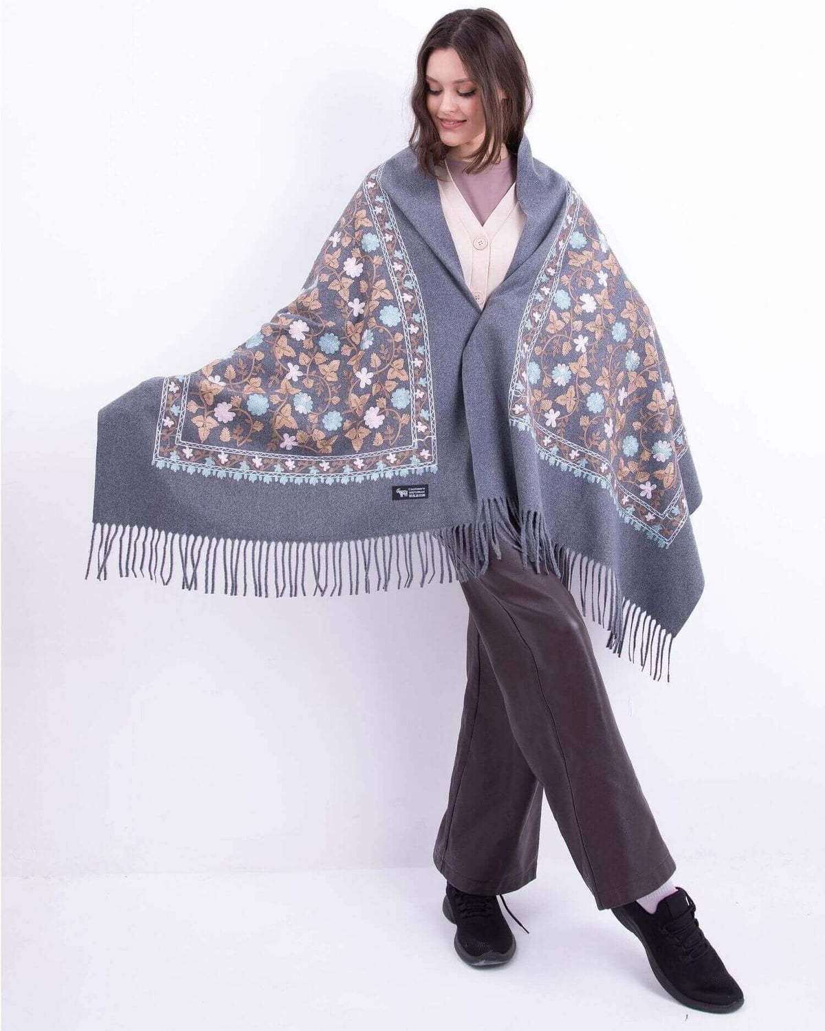 Embroidered cashmere scarf