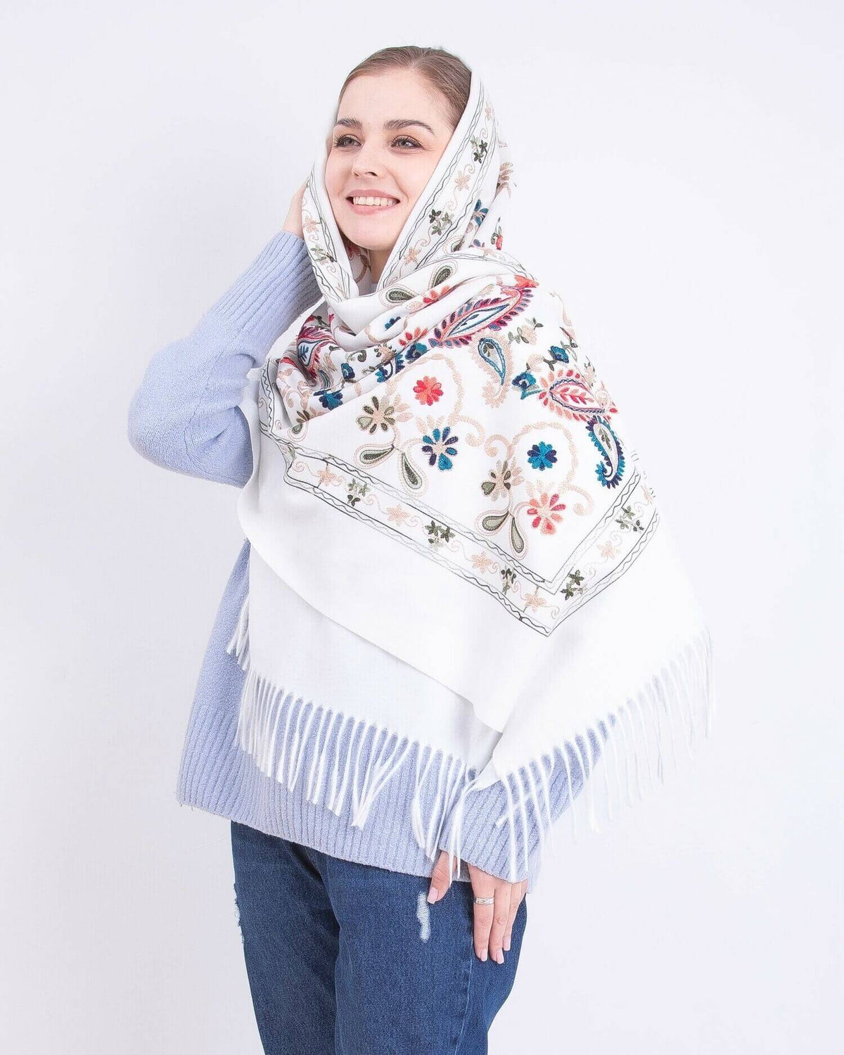 Embroidered cashmere scarf