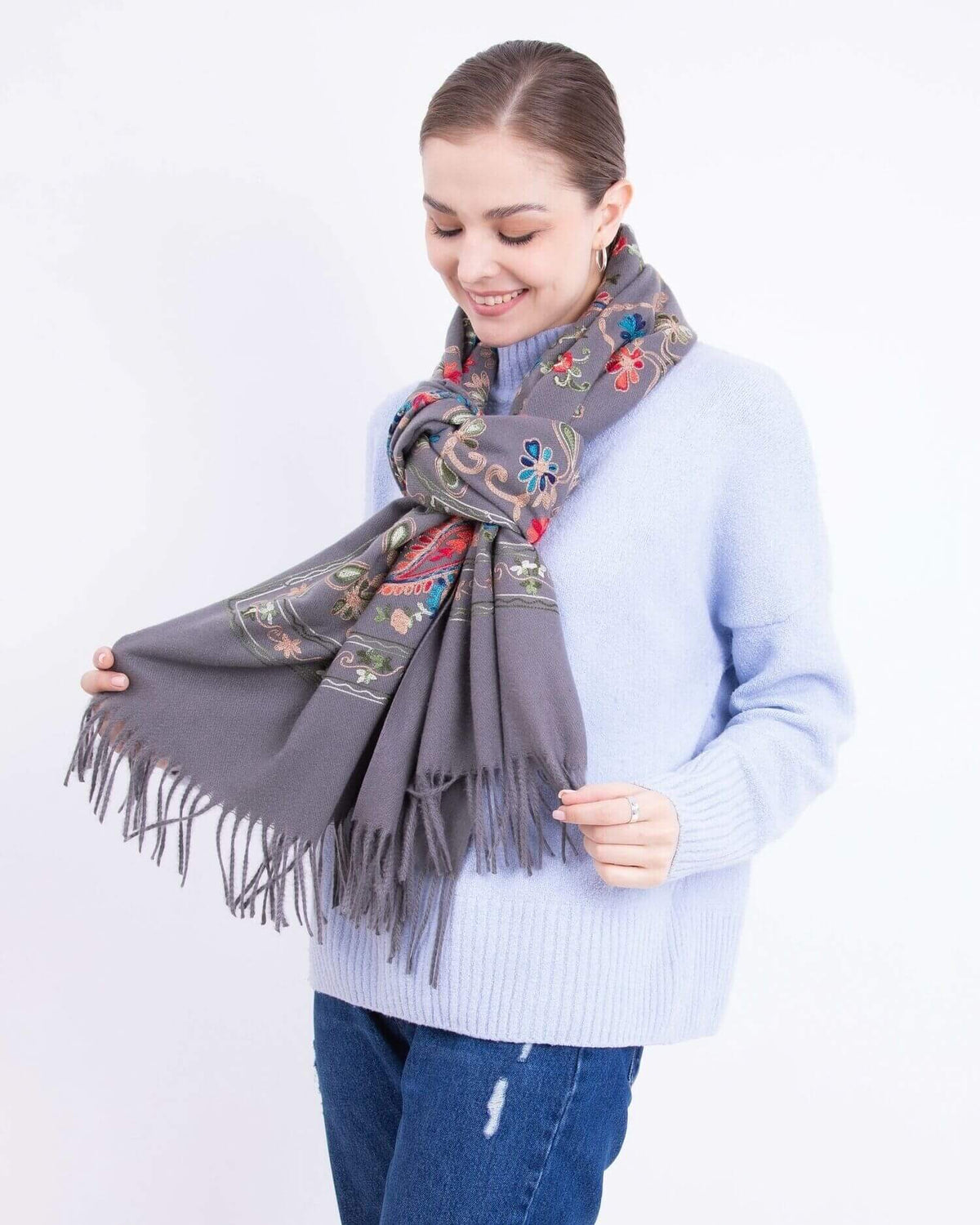 Embroidered cashmere scarf
